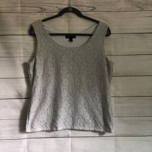 Dana Buchman Light Grey Sleeveless Blouse Size L